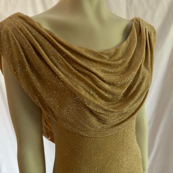 Gorgeous gown by Night Ways. Golden sparkles, excellent condition. Stretch. - Picture 8 of 11
